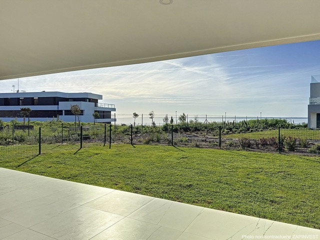 Rez-de-chaussée à Estepona, Malaga - Costa del Sol, Espagne