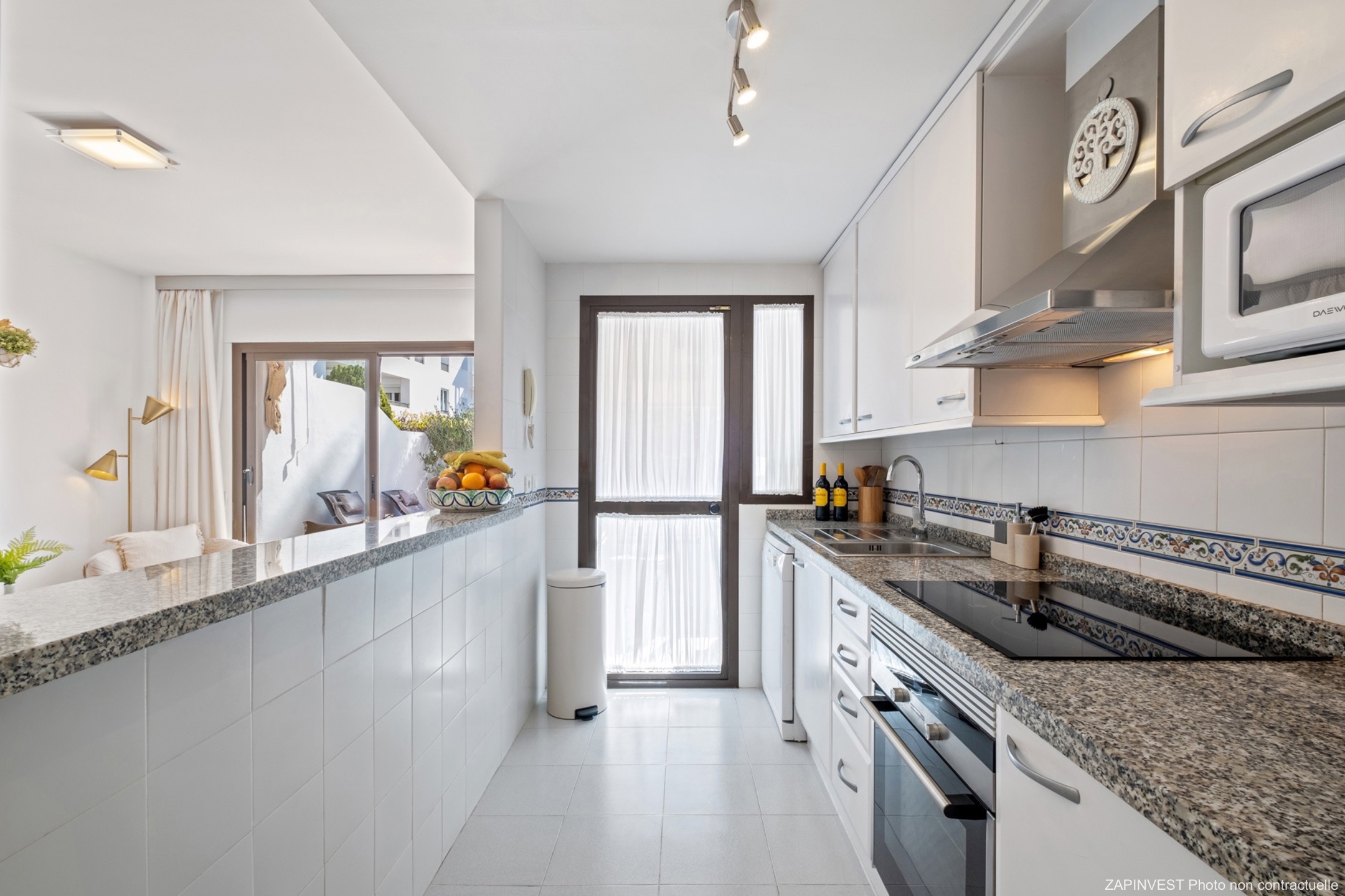 Rez-de-chaussée en bord de mer à La Duquesa, province Malaga, Espagne